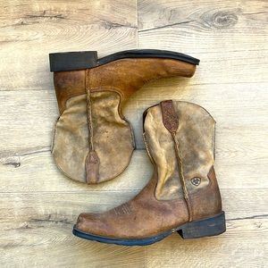 Men’s Ariat boots size 11